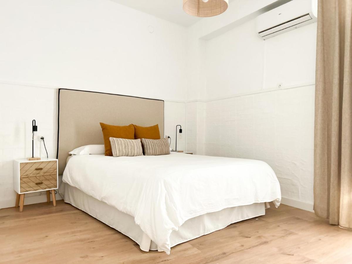 Apartamento Plaza Castilleja de la Cuesta Kültér fotó