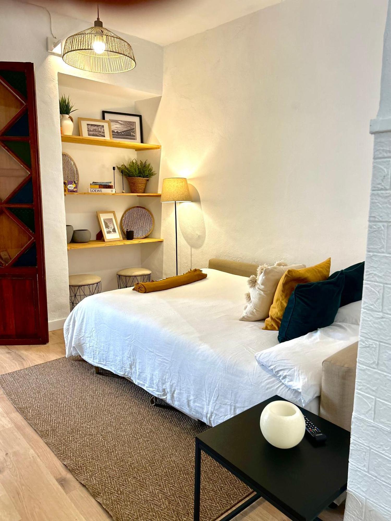 Apartamento Plaza Castilleja de la Cuesta Kültér fotó